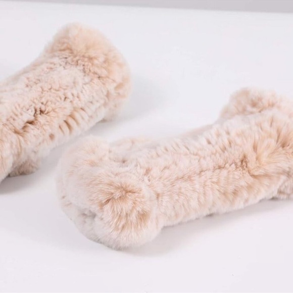 Women\'s Rabbit Fur Winter Mittens Knitted Fingerless Gloves Beige main image 0